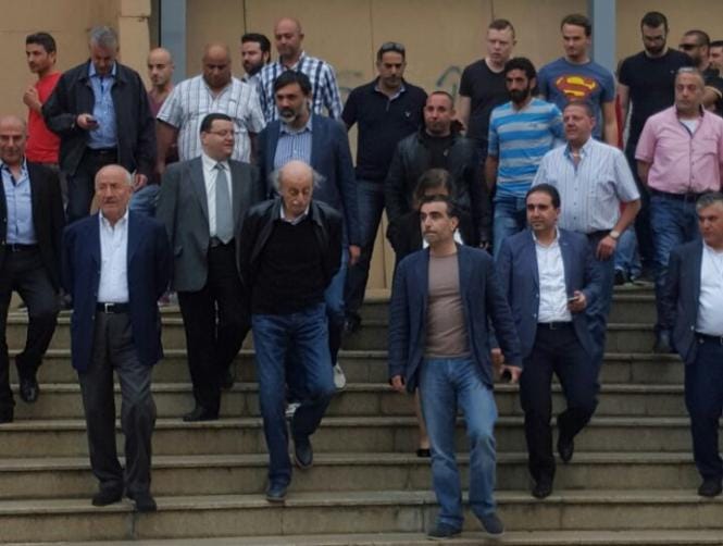 جنبلاط يصل إلى "الاسكوا" للمشاركة في الاعتصام الذي دعت اليه منظمة الشباب التقدمي احتجاجا على ما يجري في حلب السورية 