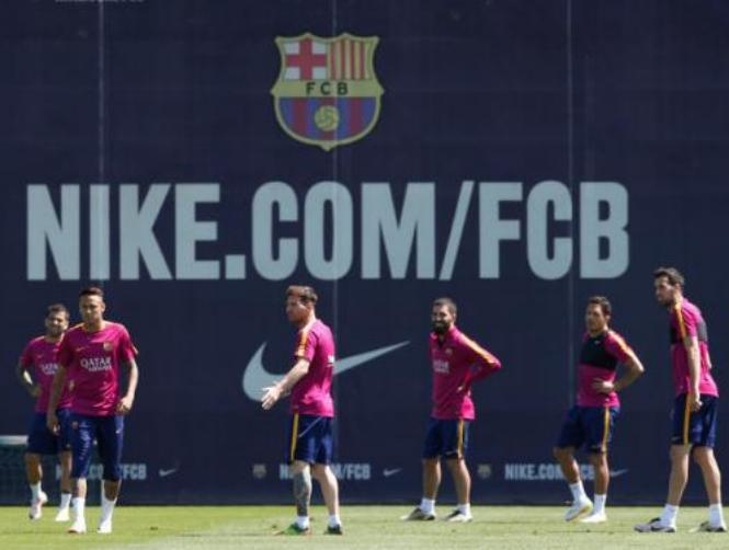 Barcelona agree kit deal extension with Nike