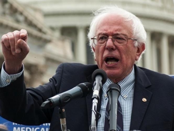 Sanders steps up feud with Democratic establishment