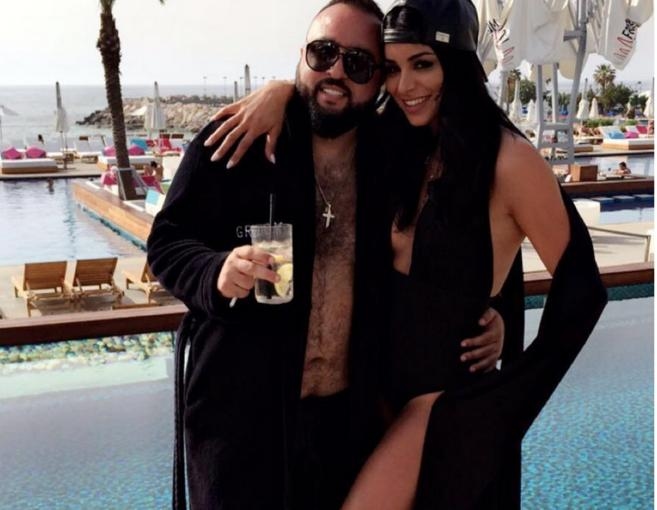 بالصورة: ريما فقيه أمام المسبح 