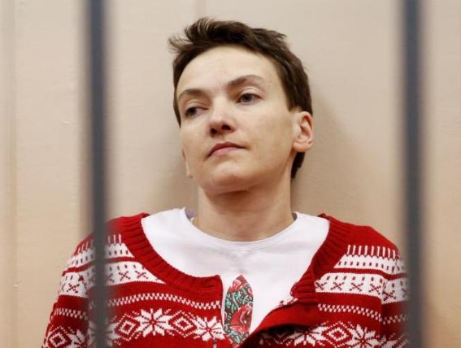 Moscow frees Ukraine pilot in swap for Russians held in conflict