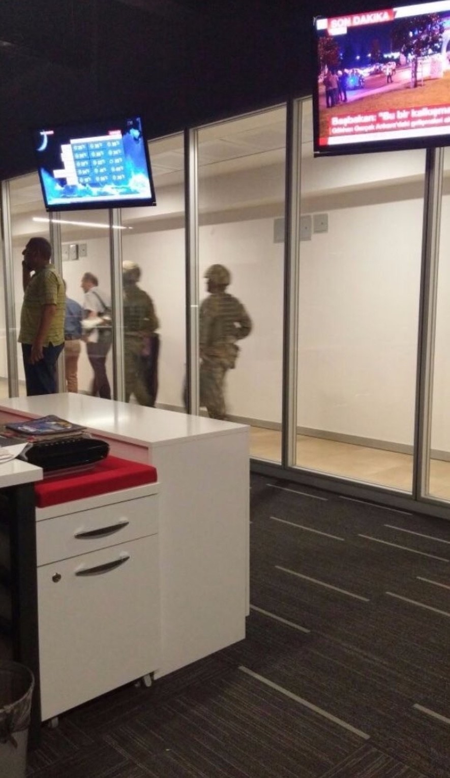 بالصور: التسلسل الزمني لمحاولة الانقلاب في تركيا