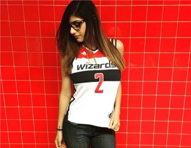  بالصورة: ميا خليفة تعتزل "مهنتها"