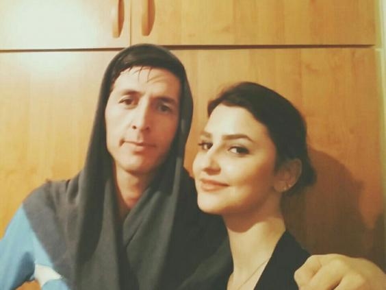 Photos: In Iran, Men Wear Hijab