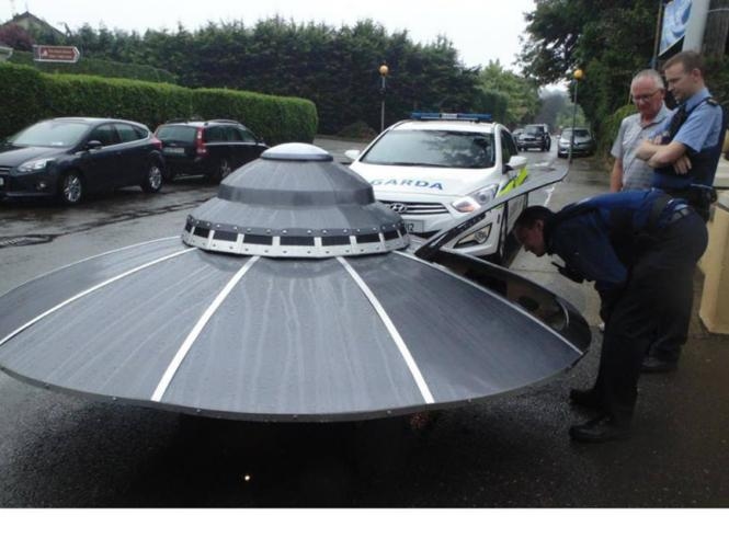 Police 'Investigate' UFO in Ireland