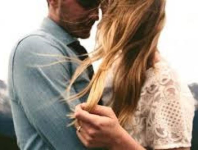 قبلة قد تصيبك بإلتهاب الكبد القاتل