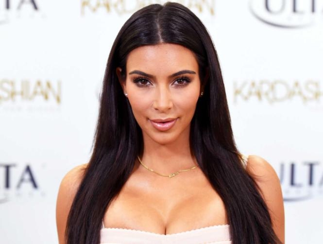 Kim Kardashian West Robbed at Gunpoint in Paris