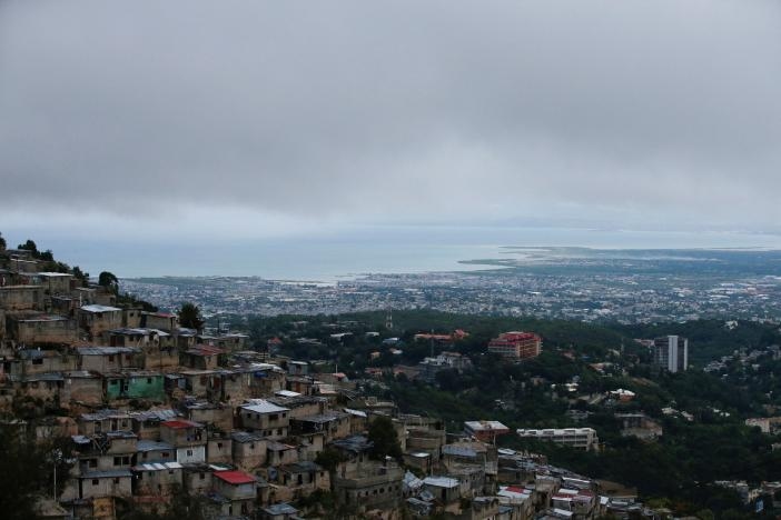 Photos: Hurricane Matthew Slams with Deadly Waves