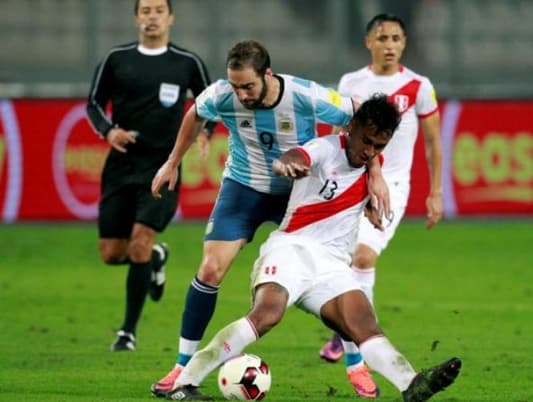 Argentina drop two more qualifying points without Messi