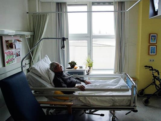 Dutch May Introduce Assisted Suicide for Healthy People Who Feel Life is Over 