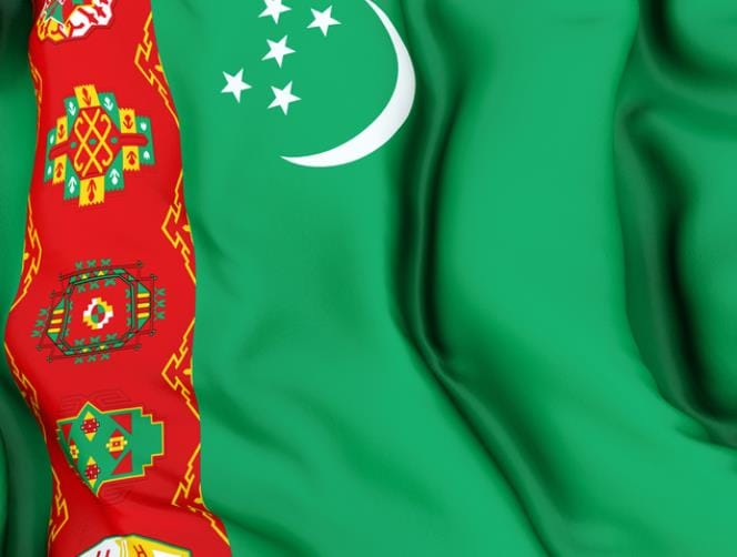 700 مليون دولار لتمويل بناء أنابيب