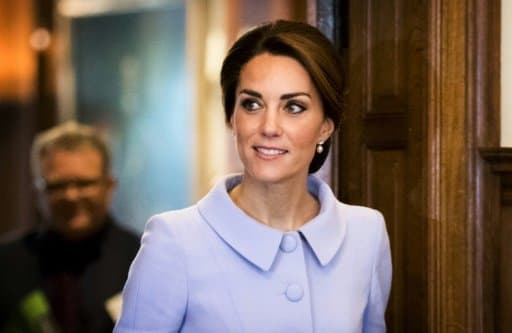 Six to be tried in France over topless Kate photos