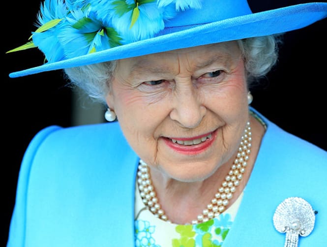 Queen 'Confused Vladimir Putin with Andrew Marr' During State Visit 