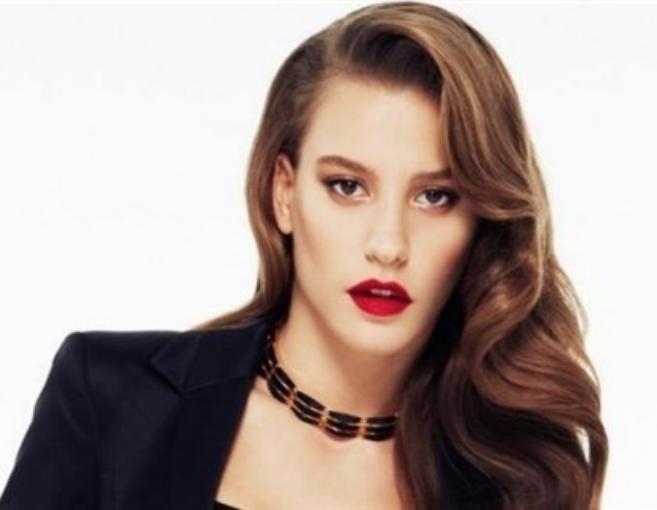 بالصور: إليكم طول قامات النجمات التركيات