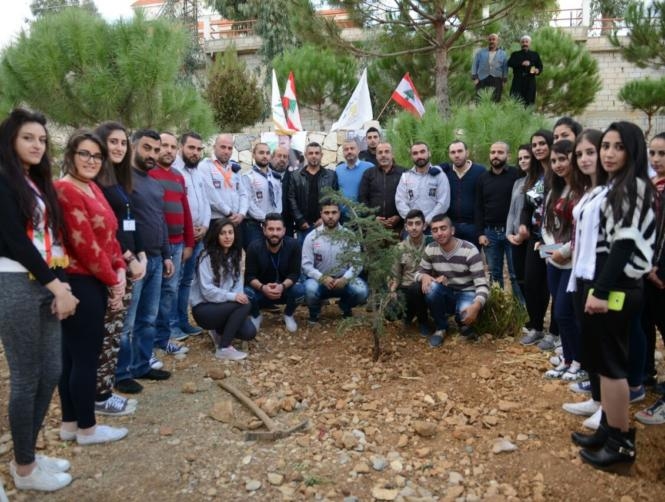 "الديمقراطي اللبناني" احتفل بعيد الإستقلال