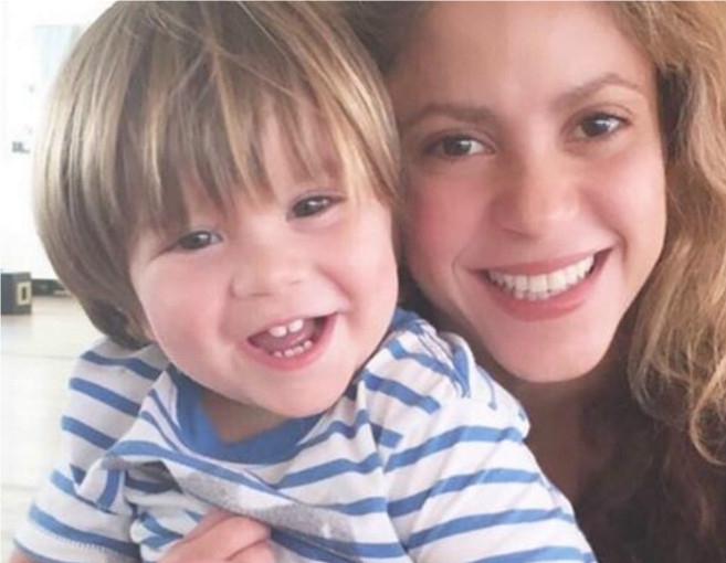 بالصور: أطفال شاكيرا يسرقون الأنظار مجدداً