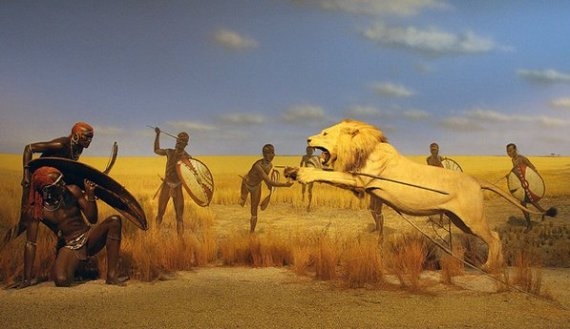 بالصور: إذلال وأكثر.. طقوس غريبة ستفاجئكم