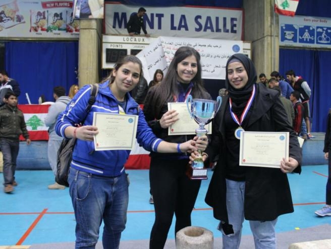 ثلاث فتيات لبنانيّات أقوى من 100 رجل!