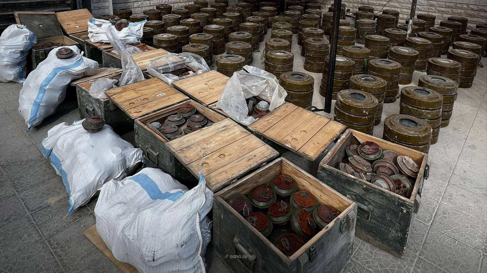 بالصّور: الأمن السوري يُحبط محاولة تهريب ألغام إلى "الحزب"