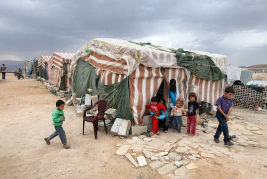 Syrian Child Refugees Taught to Release Stress, Resist Recruitment