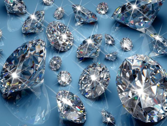 Man Arrested with More than £250,000 of Diamonds in His Underpants