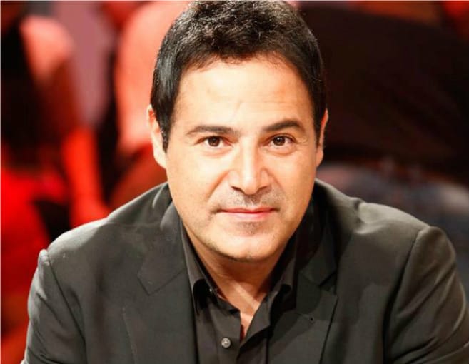 عاصي يوضح حقيقة منعه من الغناء في السعودية