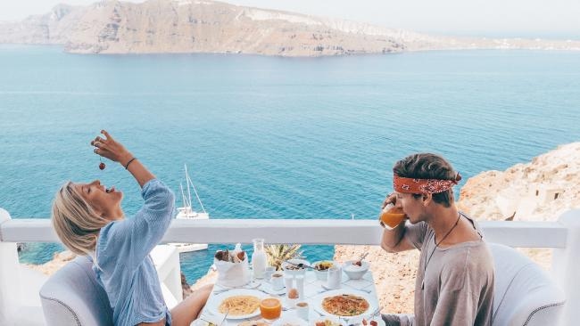 Photos: Meet the Instagram Couple Who Get Paid up to £7,000 for Each Post