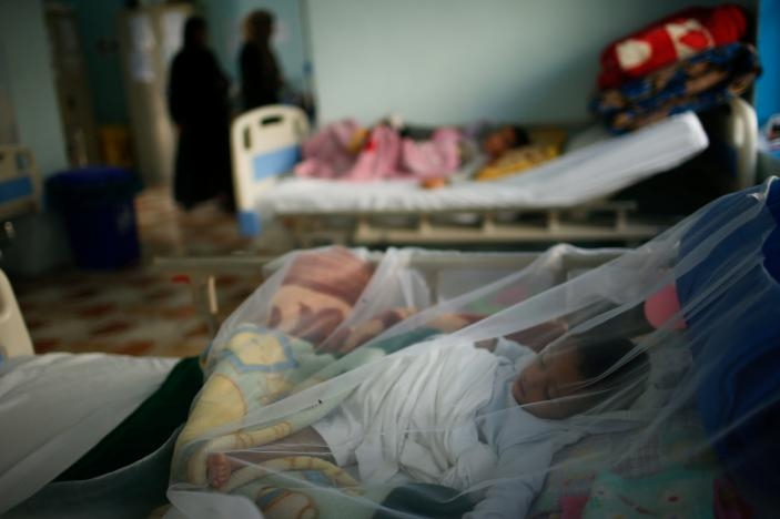 Photos: Babies Starve as War Grinds on in Mosul