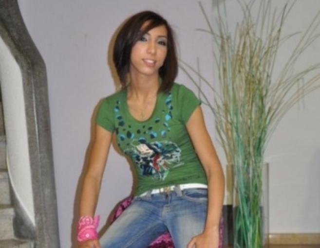 بالصور: دنيا بطمة قبل التجميل وبعده