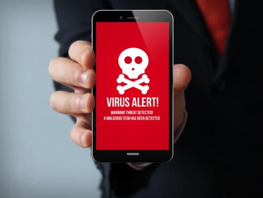 فيروس يتسلل إلى مليوني هاتف!