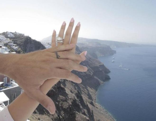 بالأسماء: نجوم صدموا الجمهور بزيجات مفاجئة