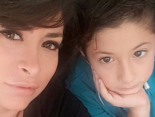 بالصور: طفلا تيم حسن يثيران الضجة... فهل يشبهانه؟