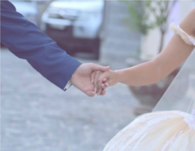 ديمة قندلفت تحتفل بعيد زواجها الثاني