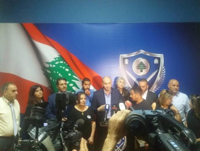 اهالي ضحايا القتل المتفلت يناشدون المشنوق تعليق المشانق