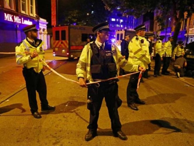 Photos: Vehicle Rams People Leaving London Mosque