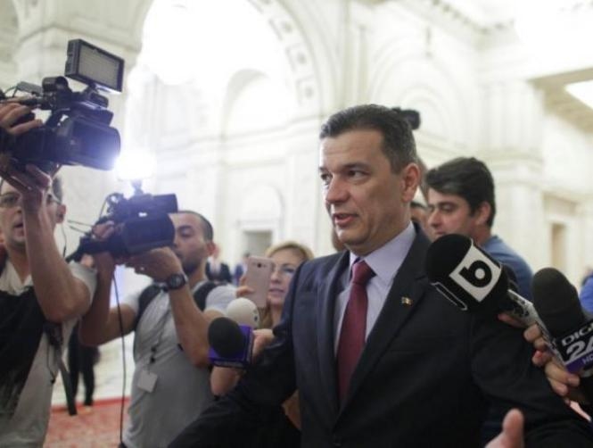 Romanian lawmakers oust PM Grindeanu in no-confidence vote