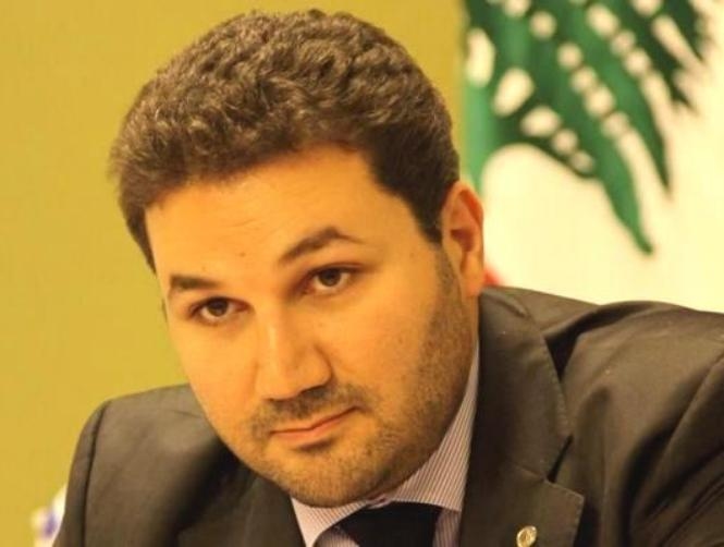 النائب نديم الجميّل يصف لقاء بعبدا بالـ "دكانة" وبأنه Mini مؤتمر تأسيسي... التفاصيل في نشرة الثامنة
