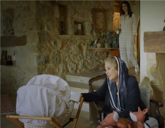 طفل"جبل" و"عليا" يخطف الأنظار