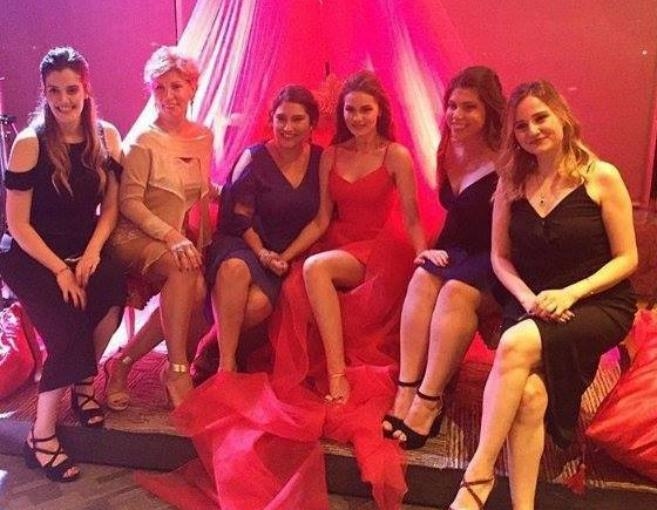 بالصور: هكذا تتحضّر فهرية إفجان لدخول القفص الذهبي