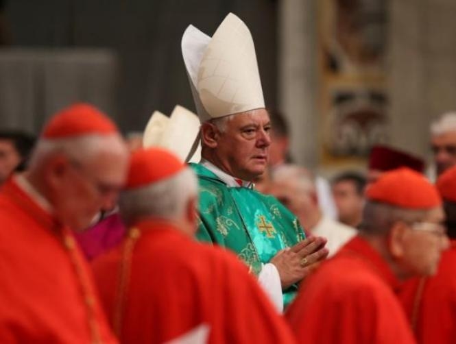 Pope shakes up Vatican by replacing conservative doctrinal chief