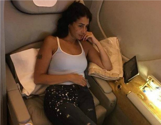 الصورة الأولى لغادة... بعد فضيحة السرير