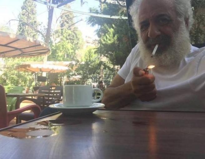 بالصورة: إطلالة أيمن زيدان الأخيرة تثير سخريتهم