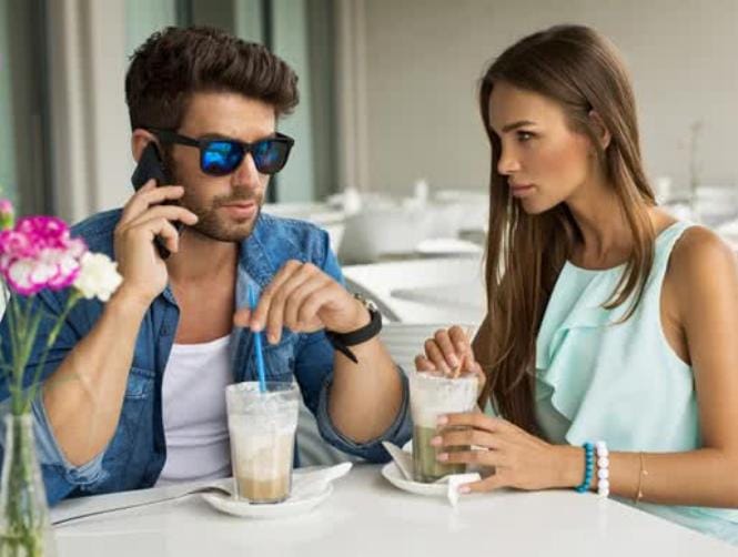 Why Narcissists Are So Cruel to the People They Date