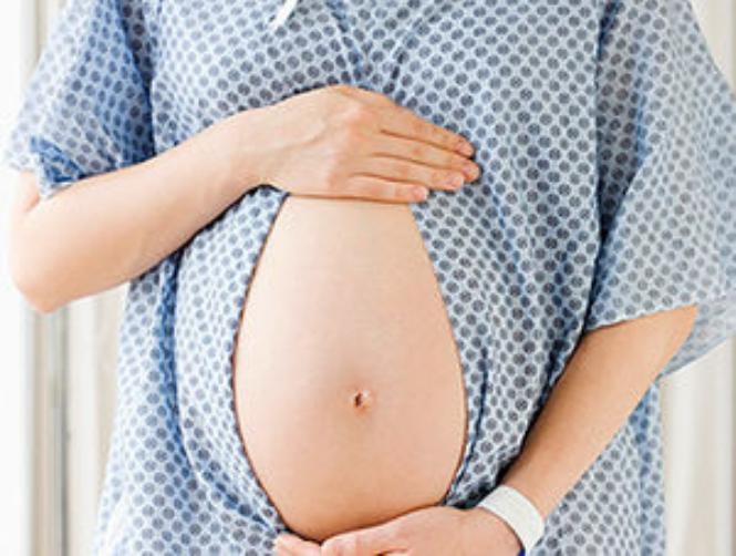 Pregnant Woman in Excruciating Pain Kills Herself After Family Refuses Caesarean