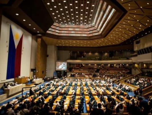نواب الفيليبين يخفضون ميزانية لجنة حقوق الإنسان