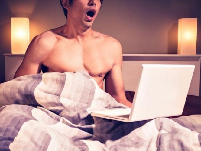 Terrifying Effect Porn Has on Men's Sex Lives