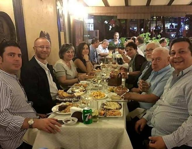 الصورة الأولى لمصطفى الخاني بعد خروجه من السجن