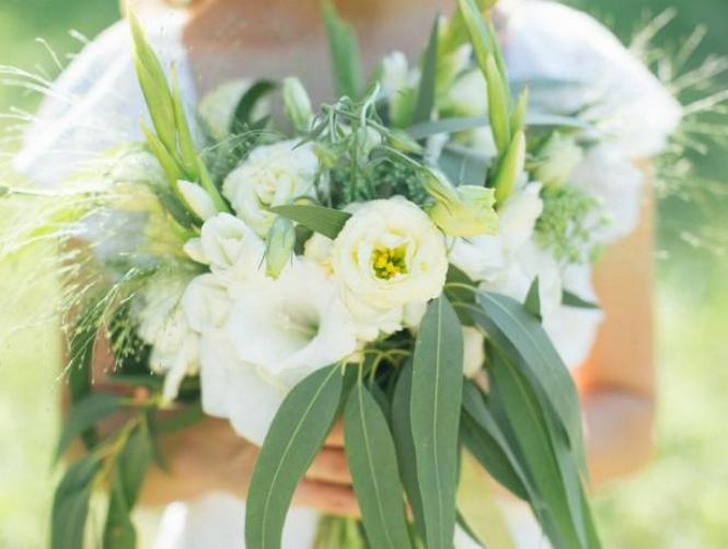 Woman Marries Herself, Saying: 'My Happiness Doesn't Depend on a Man'