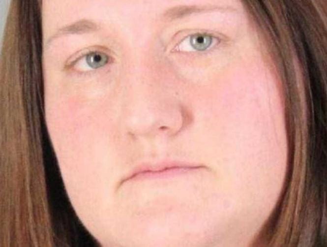 معلّمة مارست الجنس مع طلابها في المدرسة!