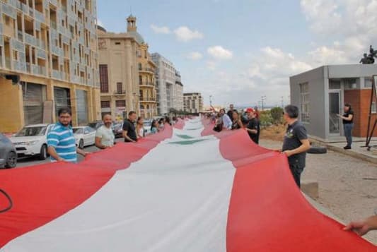 "حراك شعبي" يستعد للإنتخابات... وسياسيون "مهتمون"